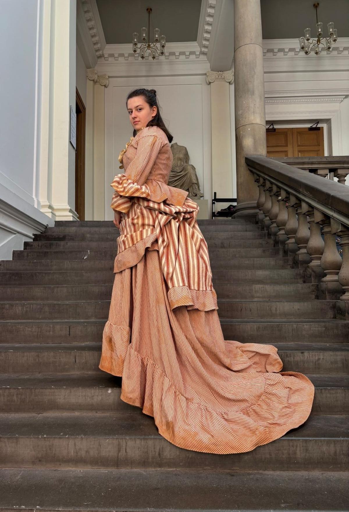 Photoshoot of Justine's costume