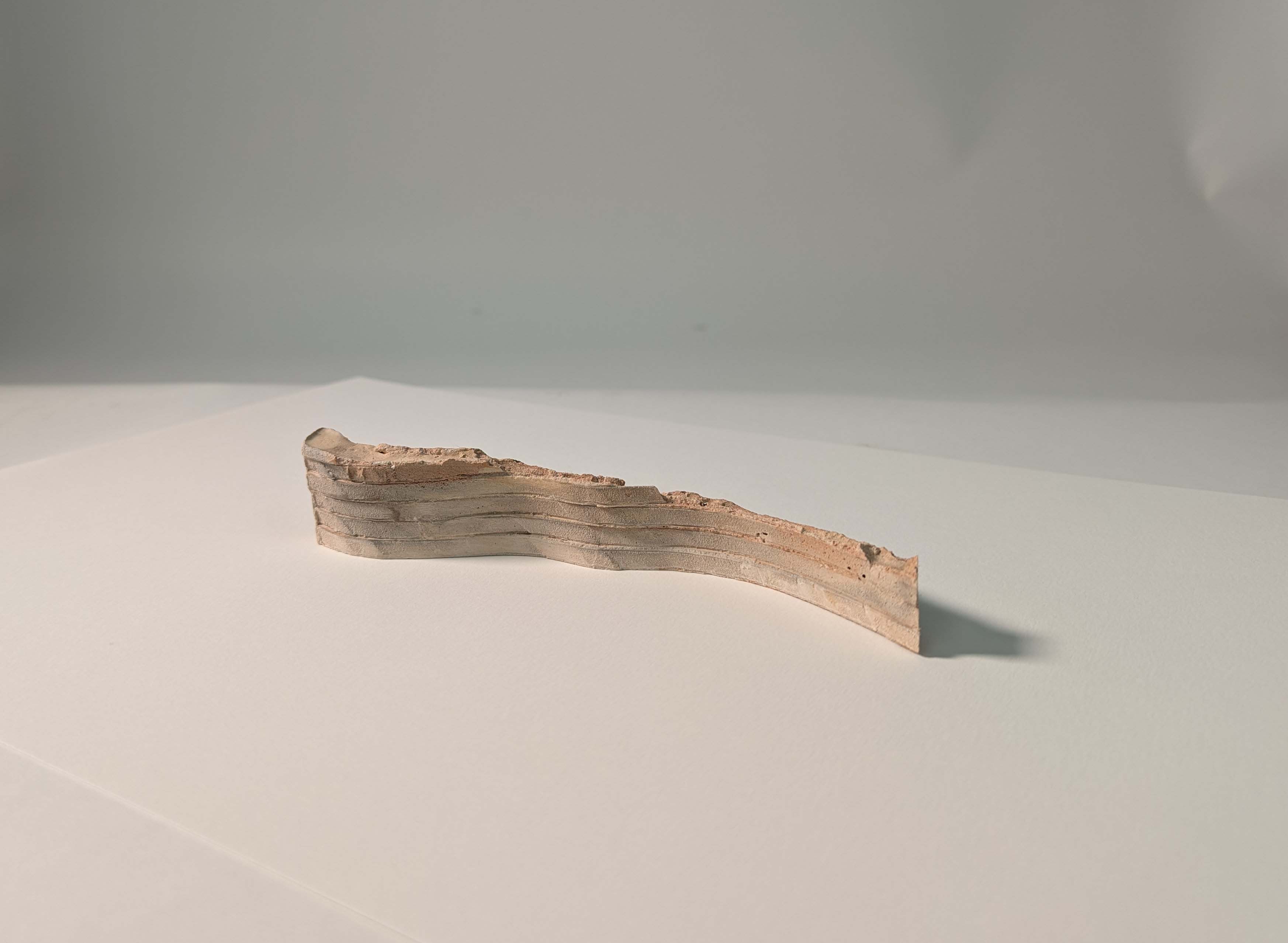Photo of curved wall model using plaster