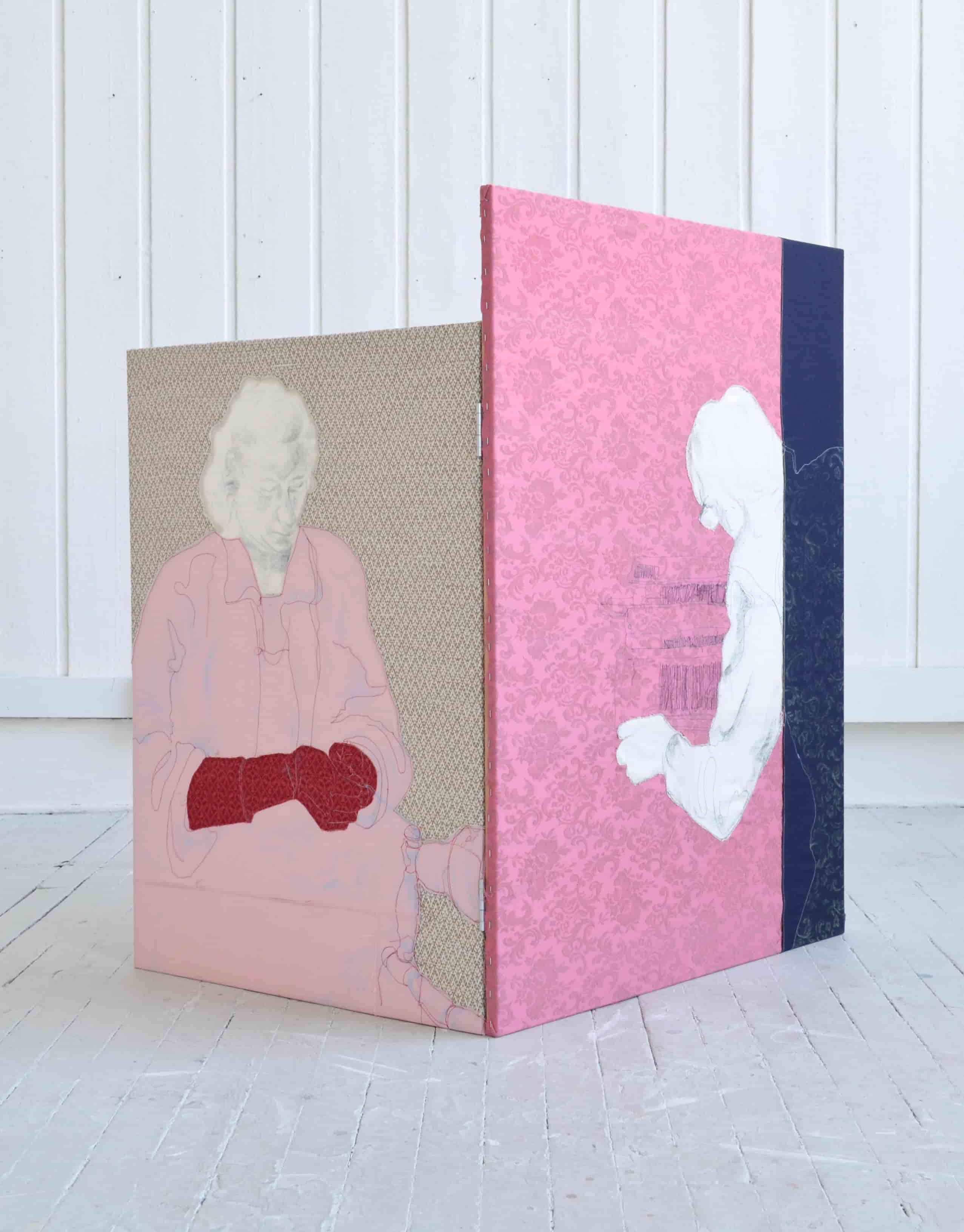 Two-panel Draught Screen of patterned Fabric stretched over Frames. 