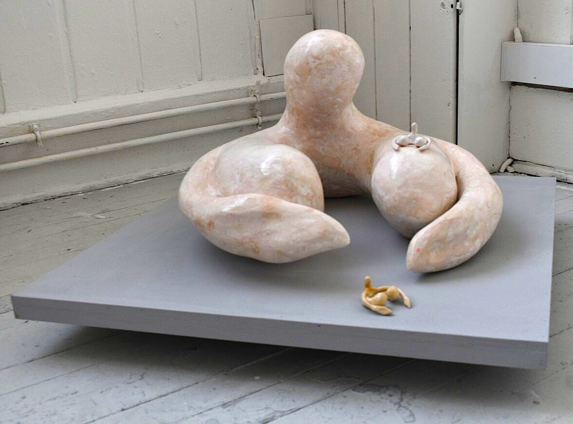 Big Clitoris Sculpture in Scagliola pink and white marble reproduction.