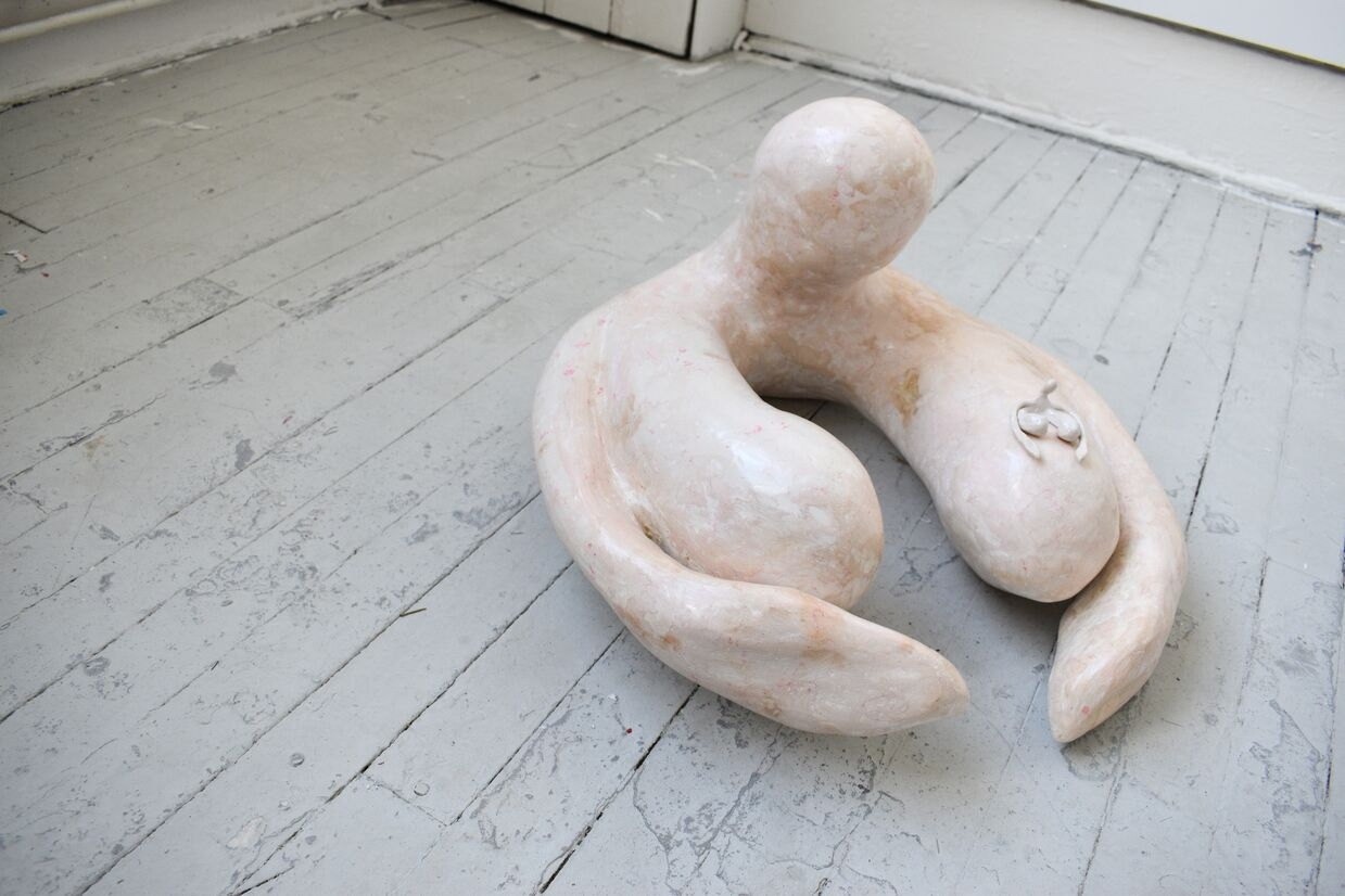 Big Clitoris Sculpture in Scagliola pink and white marble reproduction.