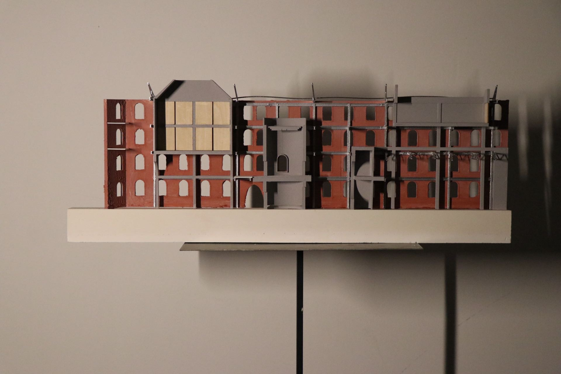 Model 1.100